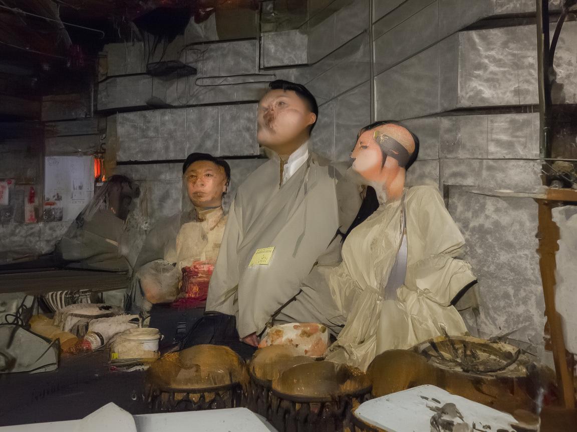 连云港风情的时尚新篇章，如何将地域特色融入现代时装设计？