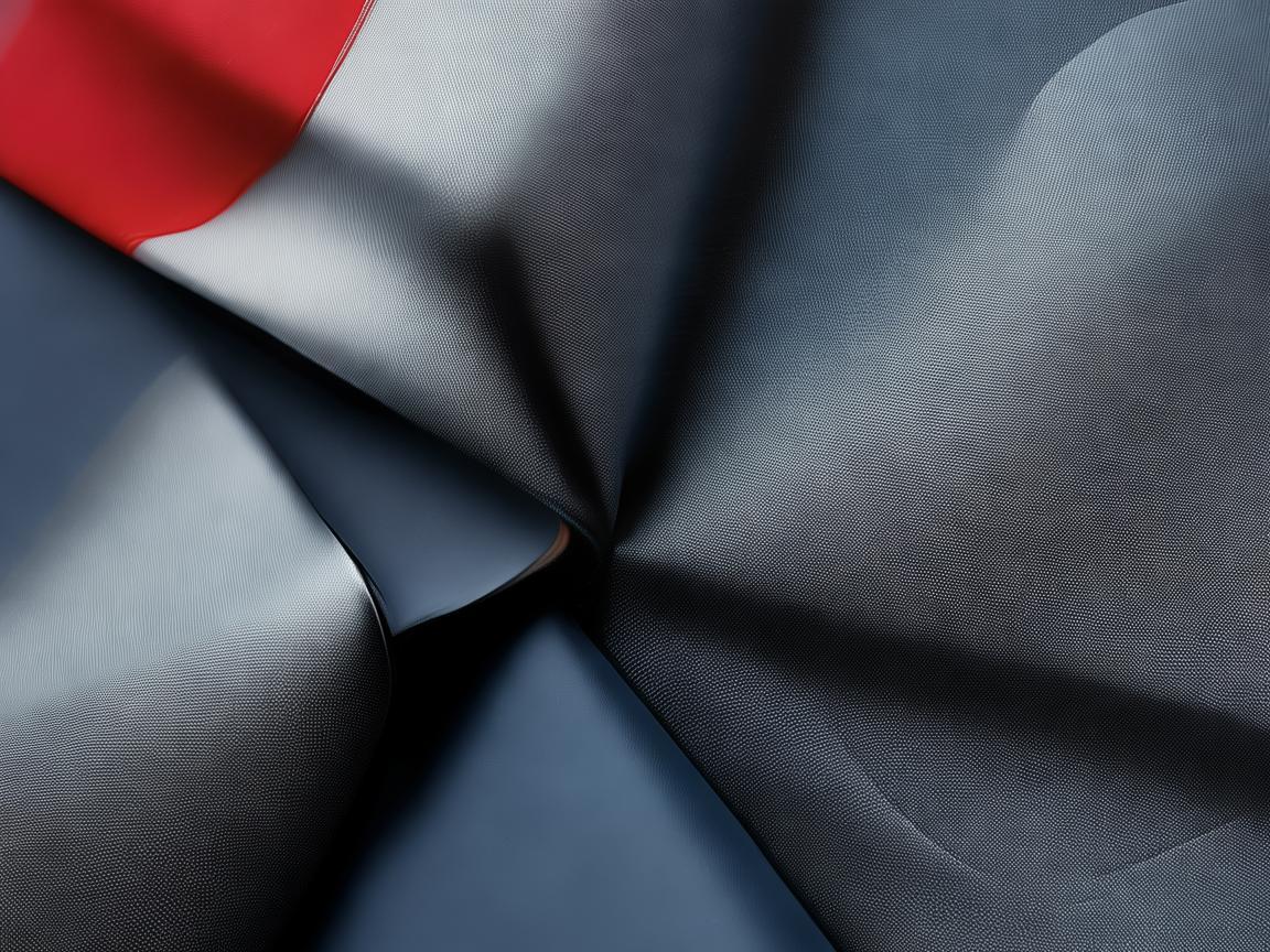 用冷漠笔触勾勒时尚轮廓